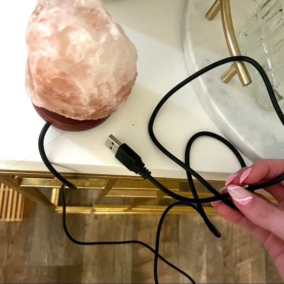 EARTHBOUND Accents Mini Natural Usb Himalayan Salt Lamp Poshmark